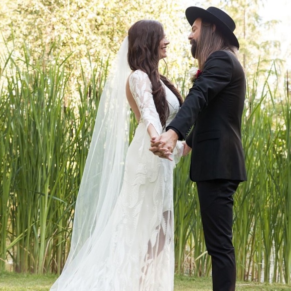 Wedding Dress - Rue De Sienne - Picture 2 of 3